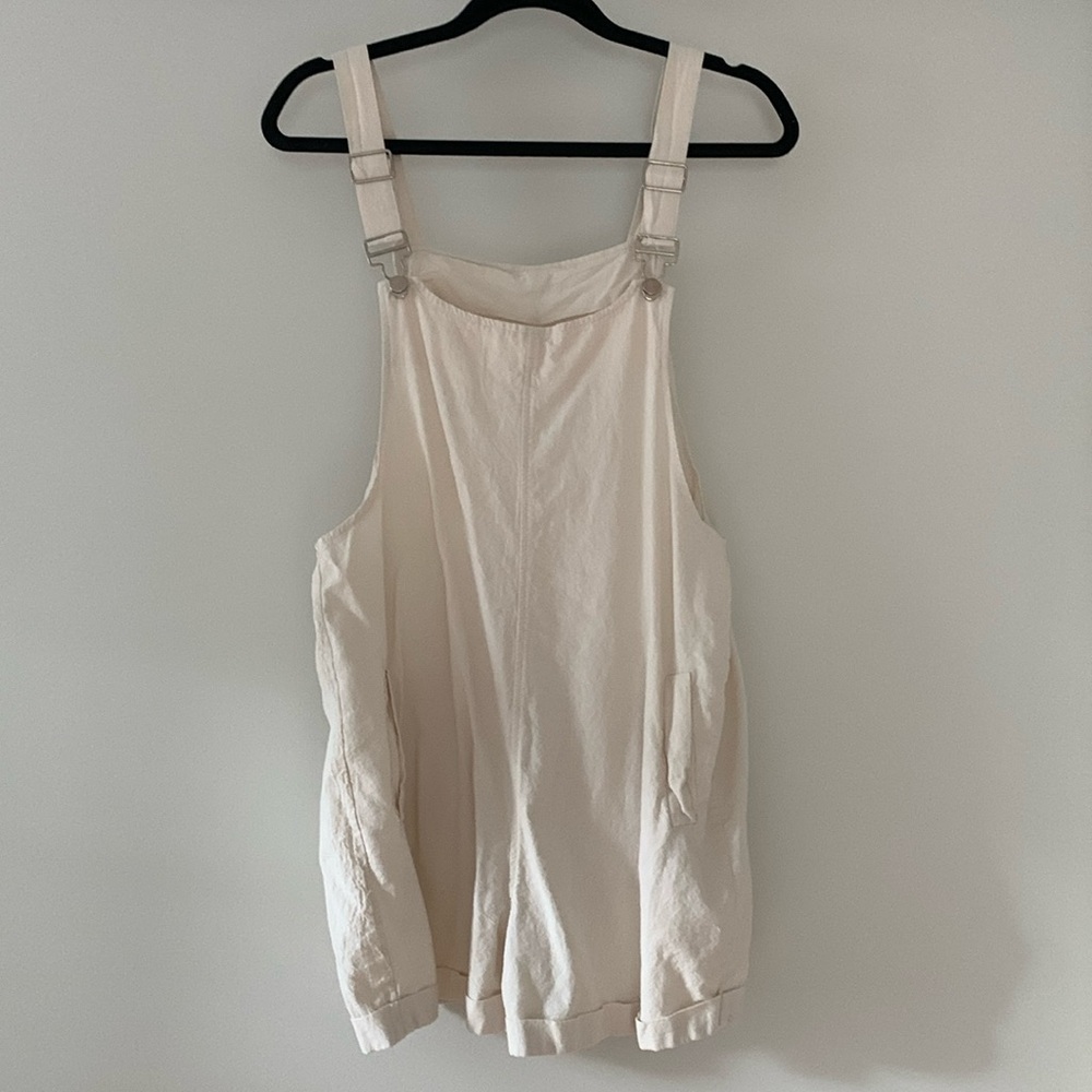 Cream Short Overalls M